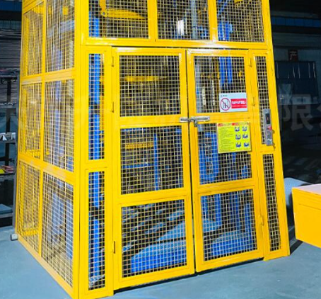 桑日货梯可以安装在室外吗