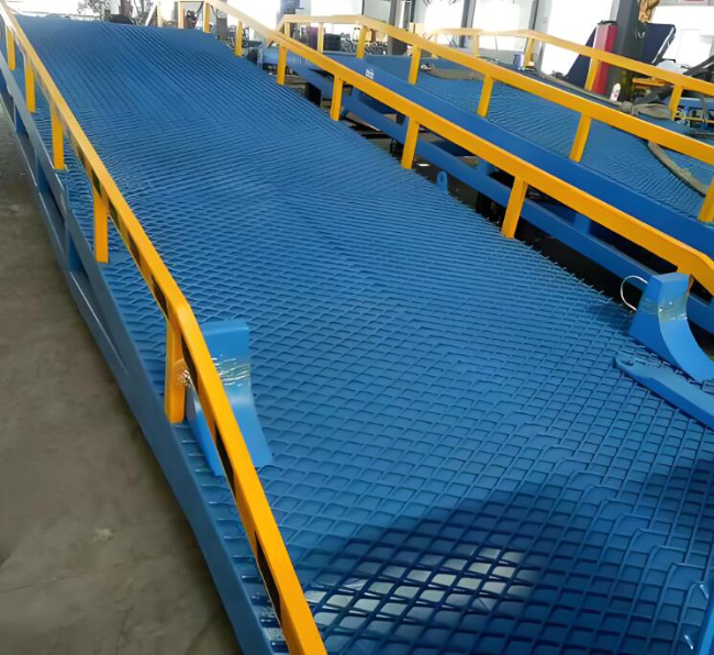 桑日移动式液压登车桥